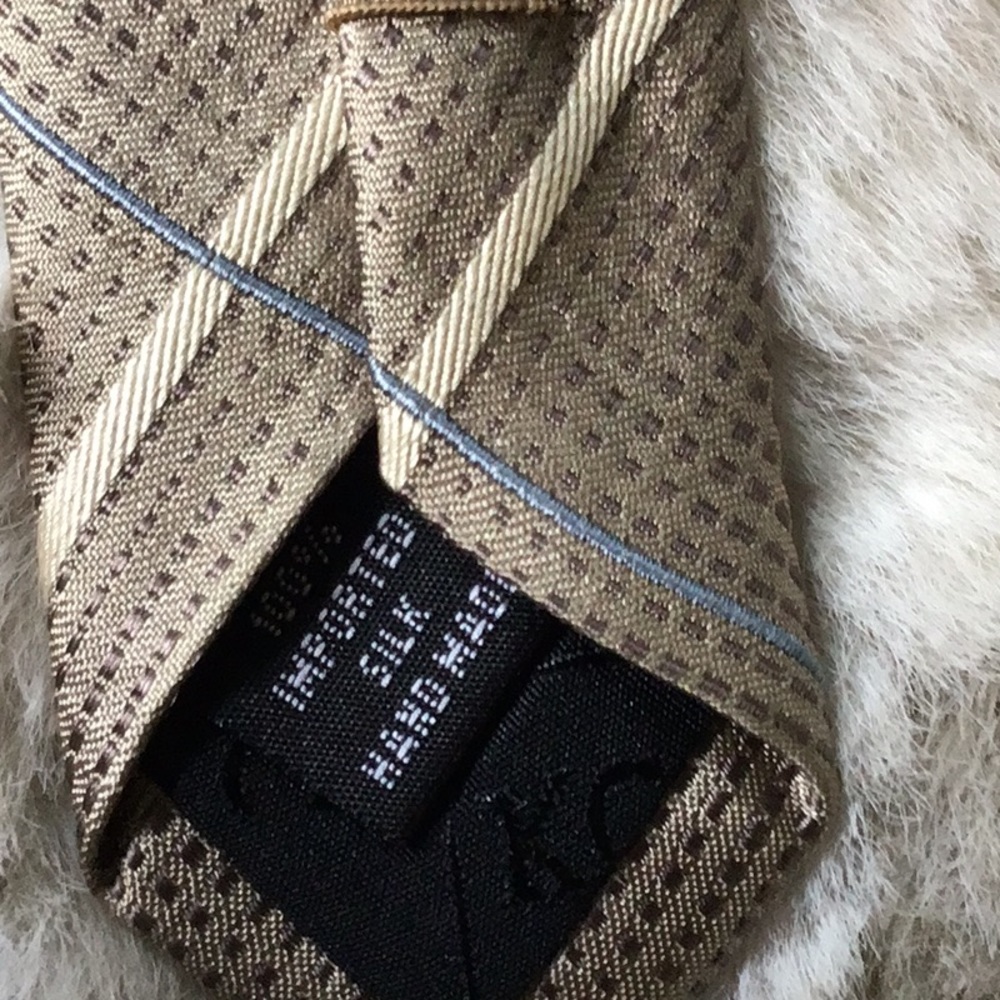 Kenneth Cole Silk Tie
